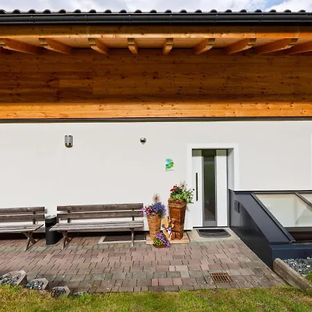 Hébergement de vacances Beautiful Mansion In Near Pass Thurn Ski Area *